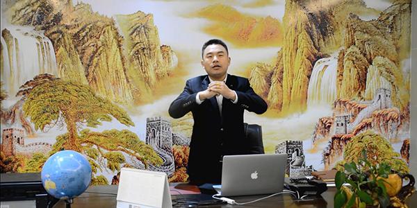 皇迪家用智能锁生产厂家向广大用户拜年啦